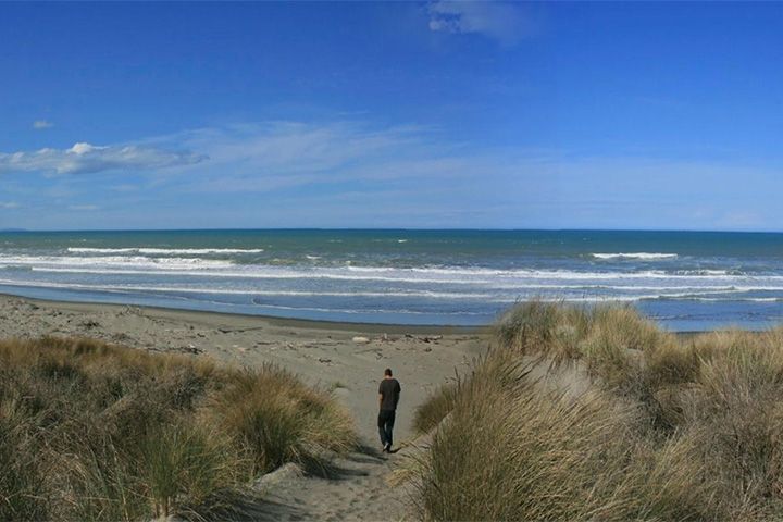 woodend beach sandunes