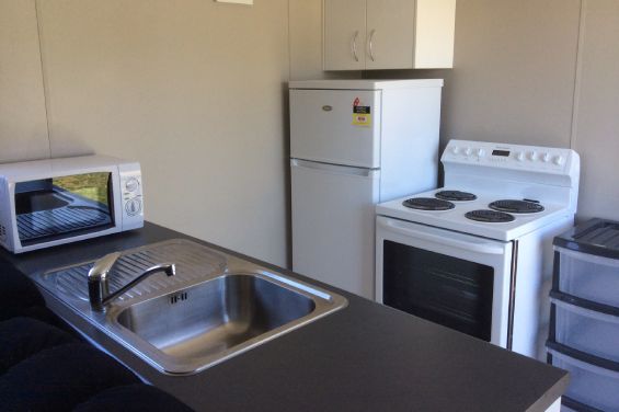 ensuite apartment kitchenette